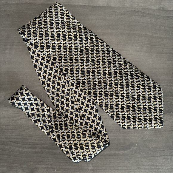 Vintage Stefano Ricci 100% Silk Tie Geometric Black Gold Italy Textured Weave - Picture 1 of 11